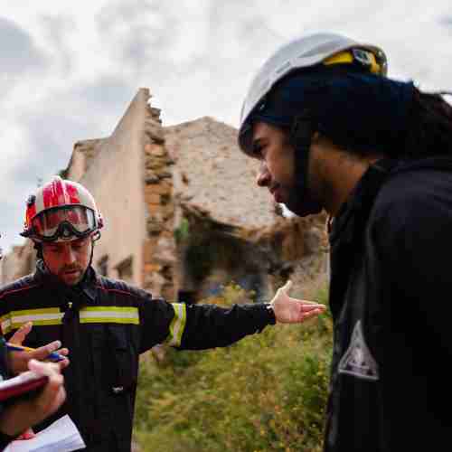 Dissipatori sismici, dispositivi per proteggere gli edifici dai terremoti.