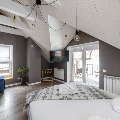 Ristrutturazione bilocale, l'occasione per creare un B&B.